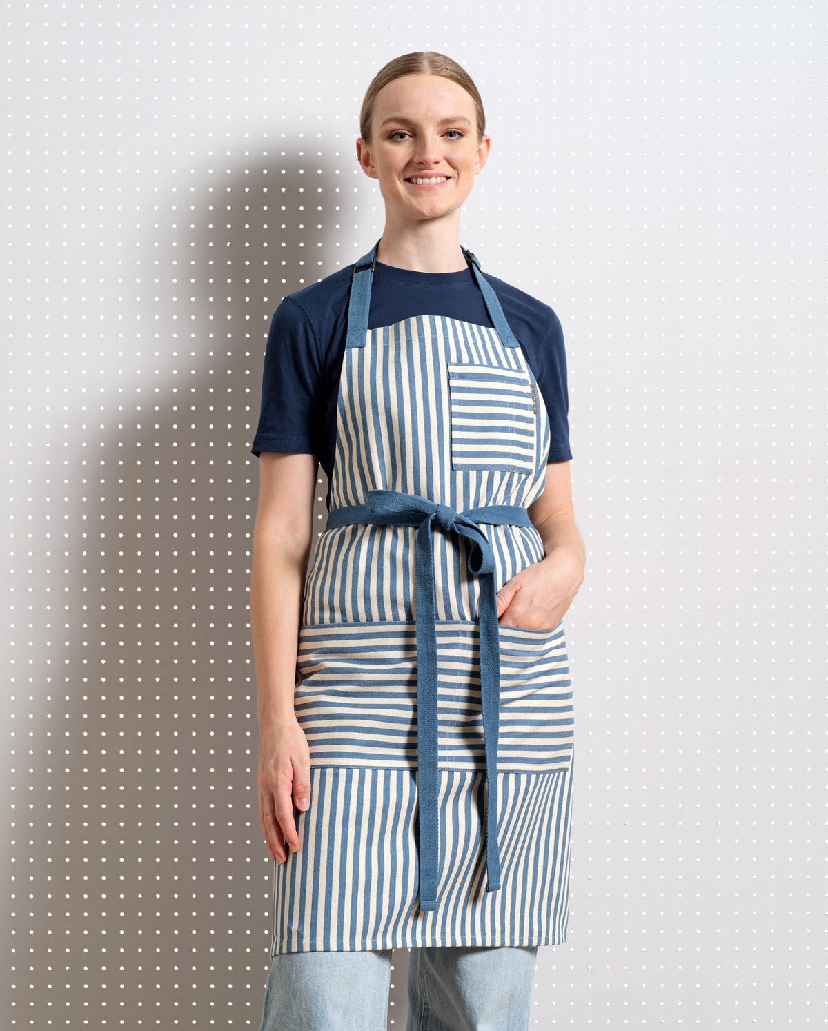 Bib Apron with Pockets-6